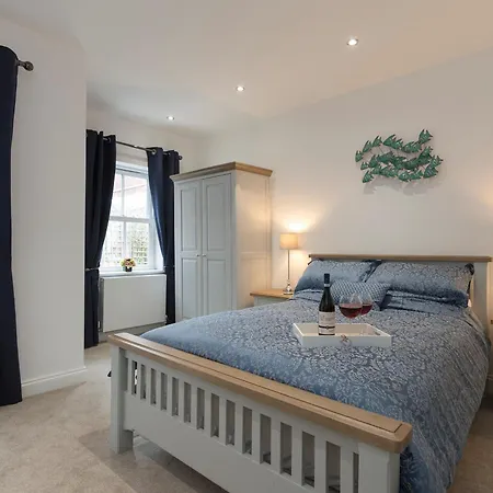 A Stones Throw Holiday home Whitby